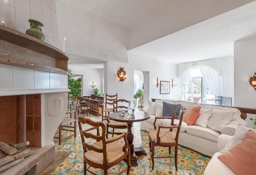 בית מלון כפרי Chiaia Di Luna