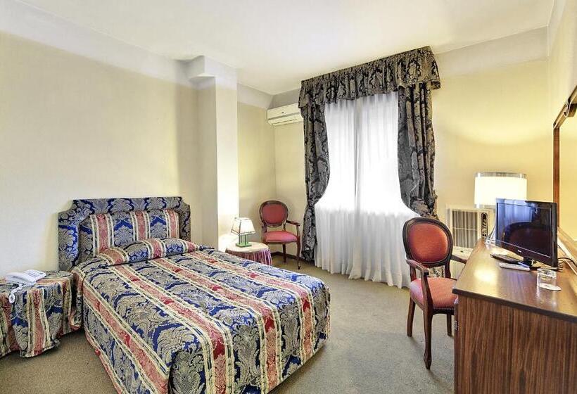 Colonna Palace Hotel Mediterraneo