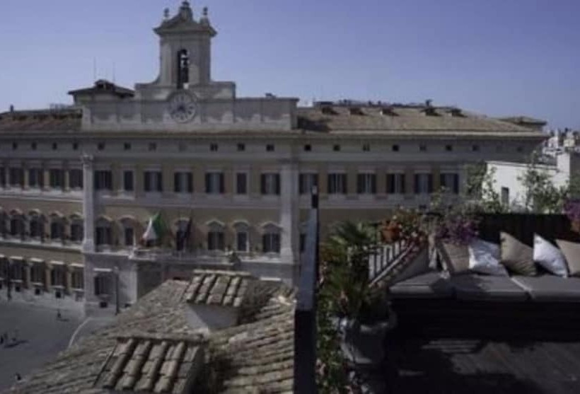 هتل Colonna Palace