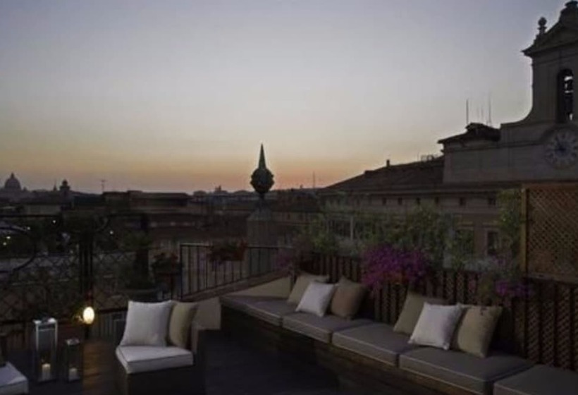 هتل Colonna Palace