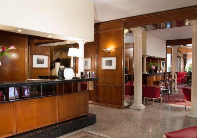 هتل Colonna Palace