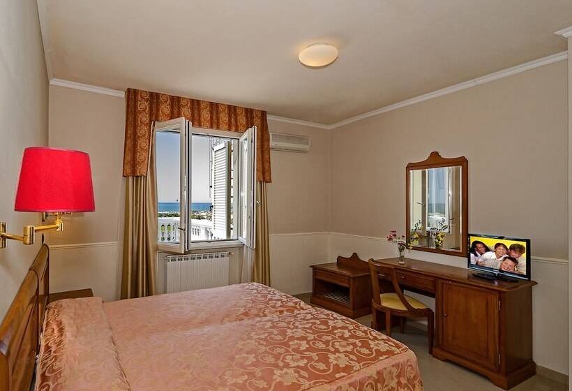 בית מלון כפרי Coluccini