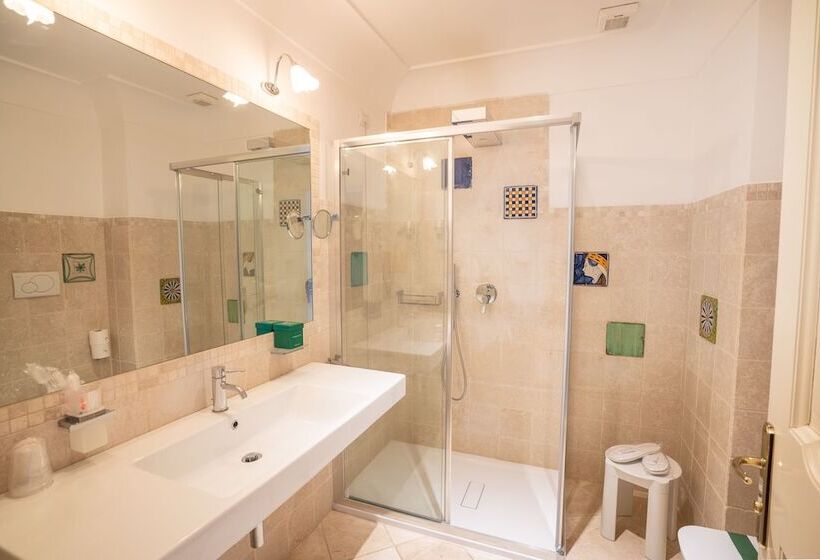 ホテル Covo Dei Saraceni