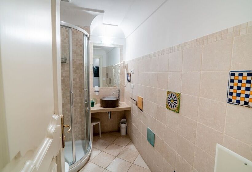 ホテル Covo Dei Saraceni