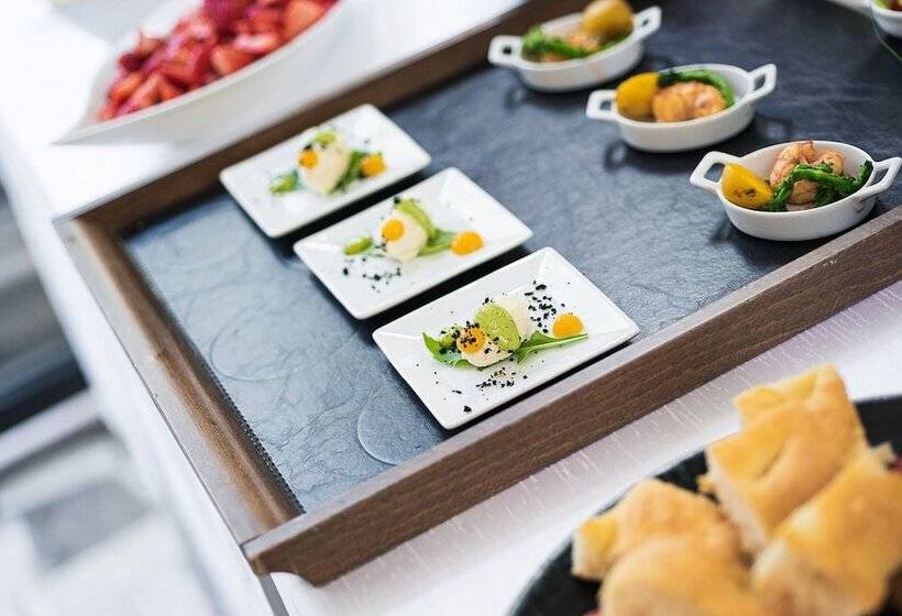 هتل Dei Congressi