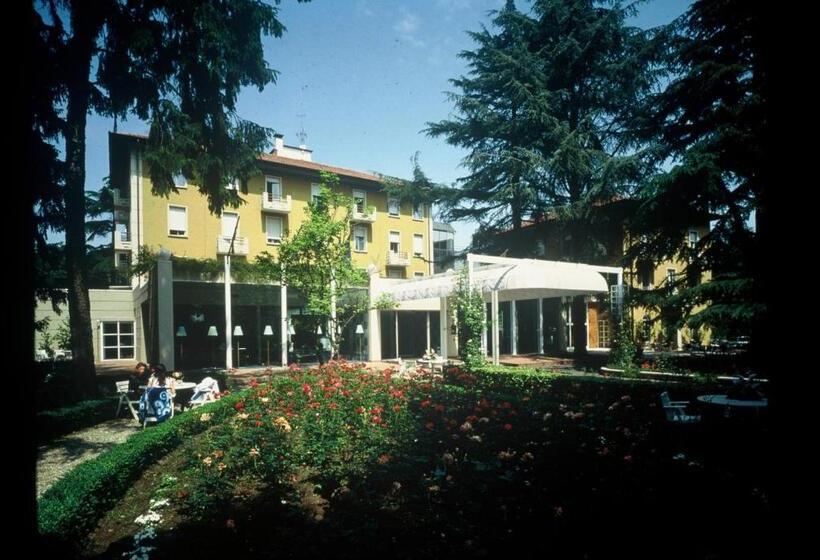 בית מלון כפרי Delle Rose Terme & Wellnesspa