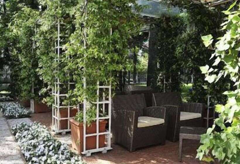 בית מלון כפרי Delle Rose Terme & Wellnesspa