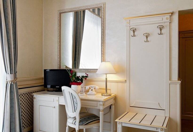 Nouvel Hotel Des Bains