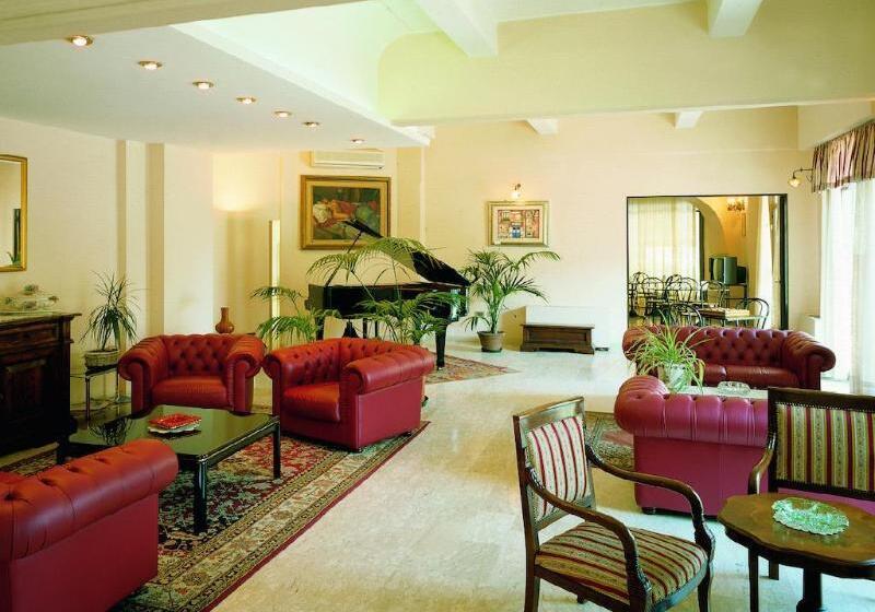 Nouvel Hotel Des Bains