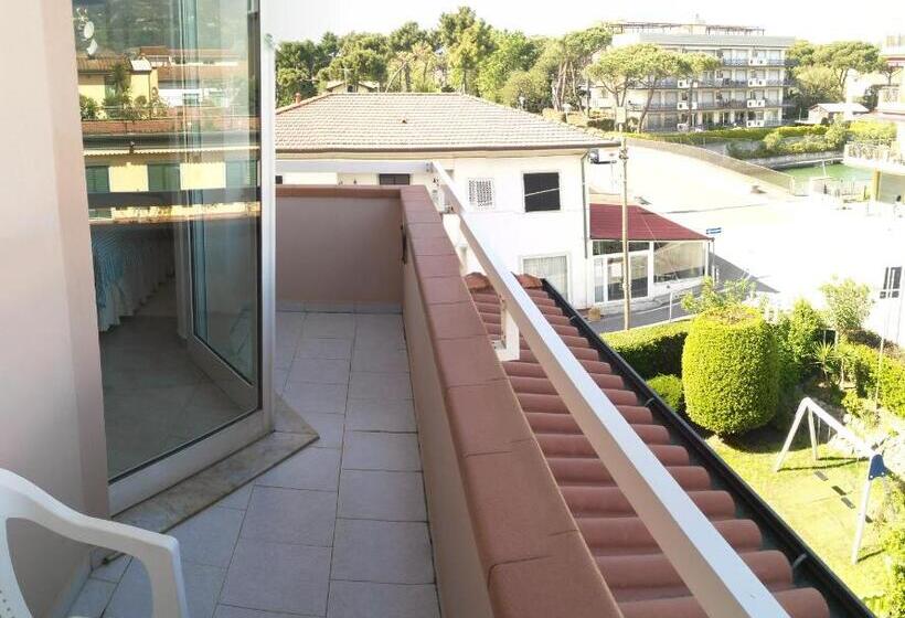 בית מלון כפרי Eden