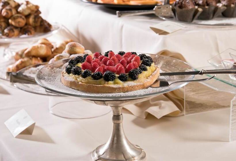 בית מלון כפרי Ercolini & Savi