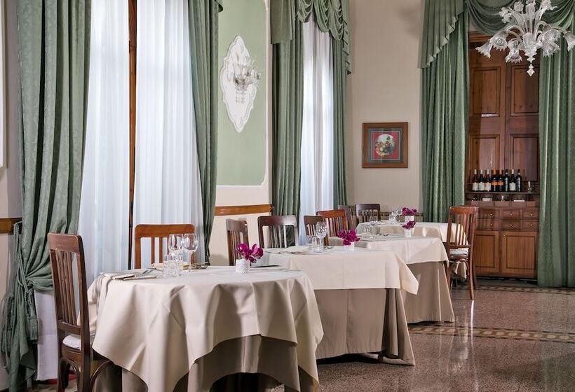 בית מלון כפרי Ercolini & Savi