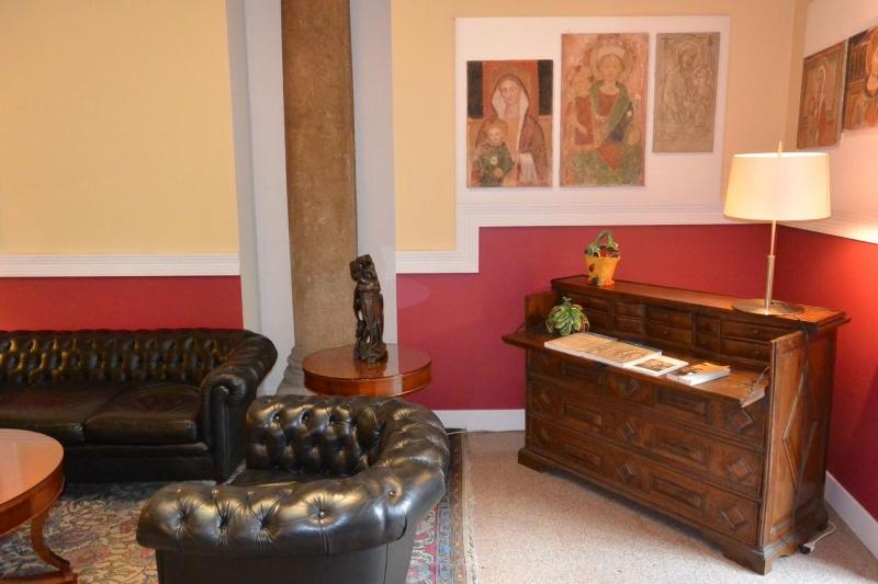 ホテル Gran Duca Di York