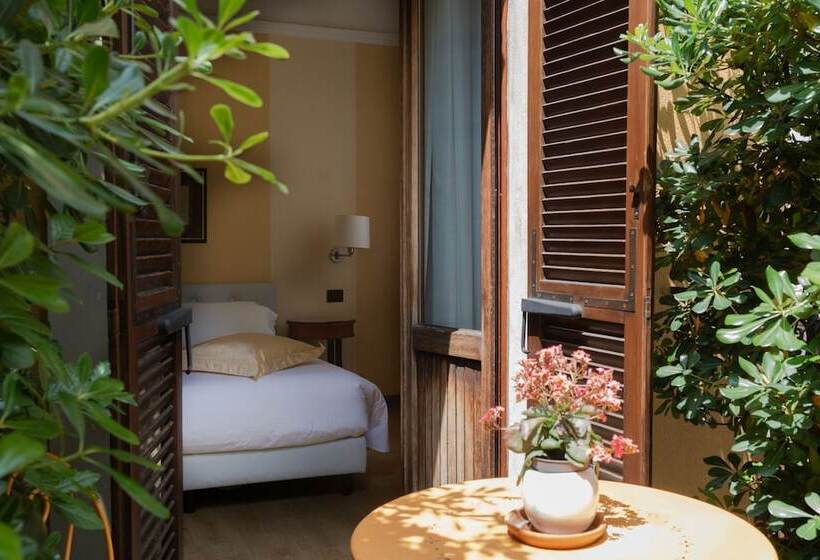 ホテル Gran Duca Di York