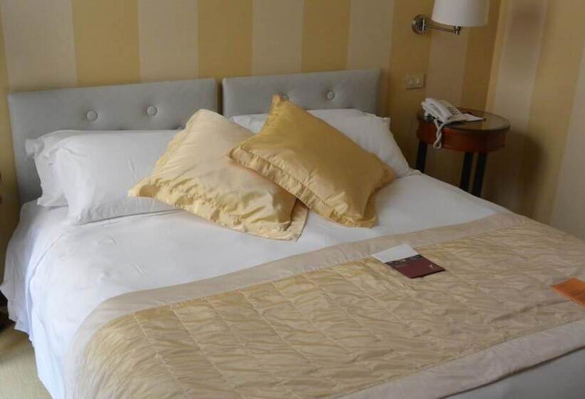 ホテル Gran Duca Di York