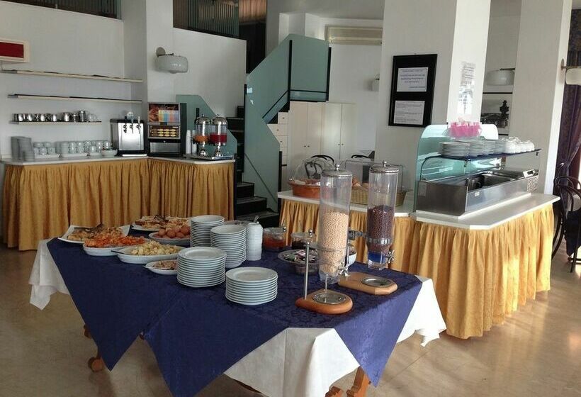 فندق Grand Meeting