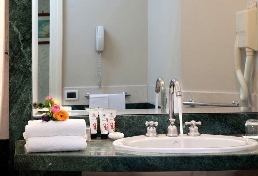 Grand Hotel Santa Lucia