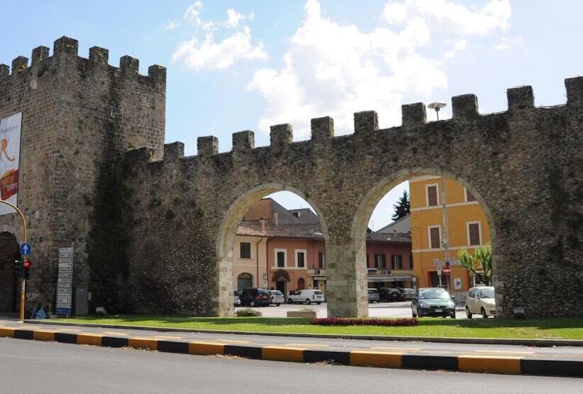 فندق Grande Albergo Quattro Stagioni