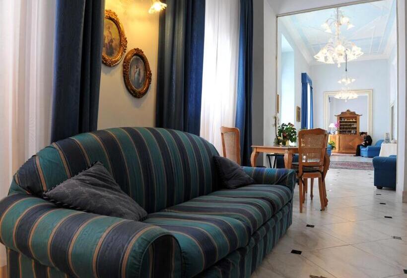فندق Grande Albergo Quattro Stagioni