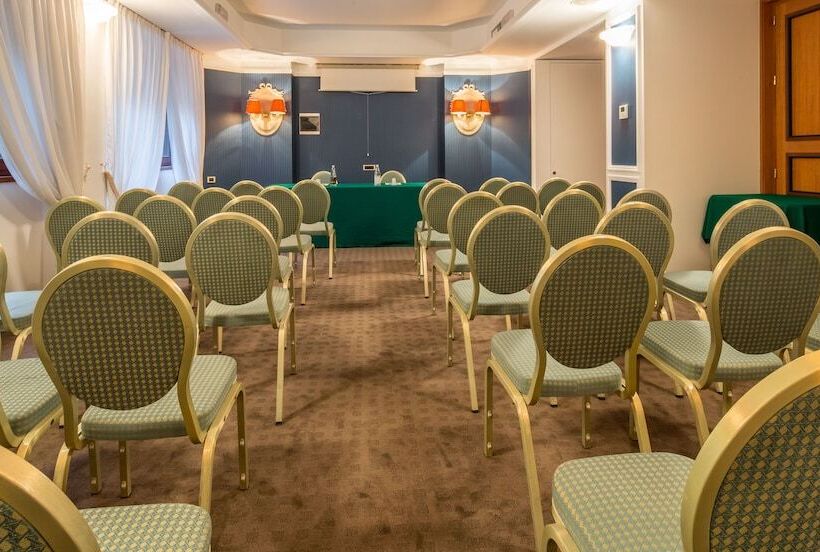 בית מלון כפרי Grande Albergo Roma