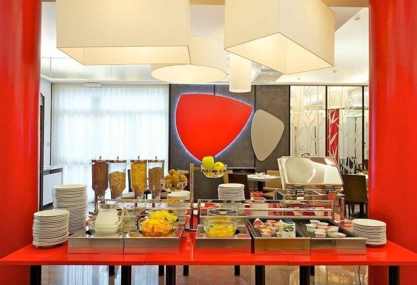 هتل Ibis Styles Parma Toscanini