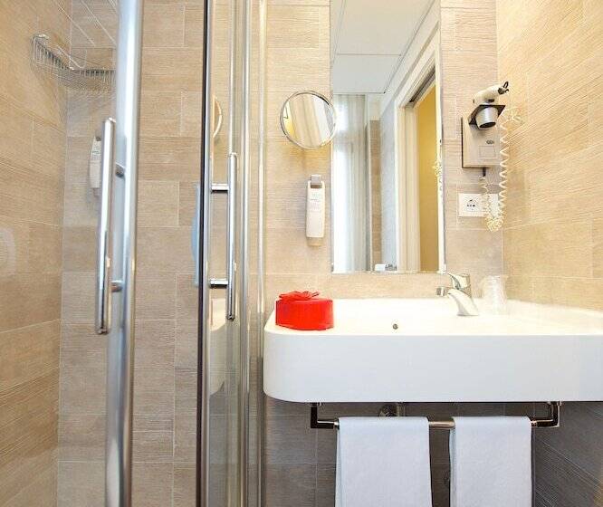 هتل Ibis Styles Parma Toscanini