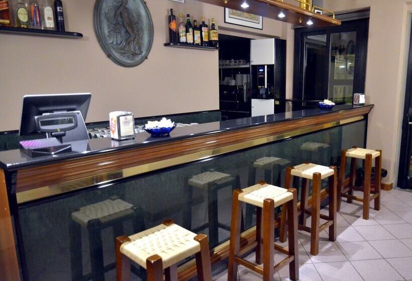 ホテル Italia Ristorante Pizzeria