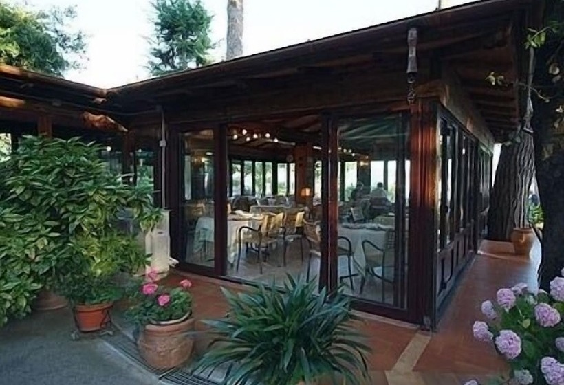 בית מלון כפרי Kursaal