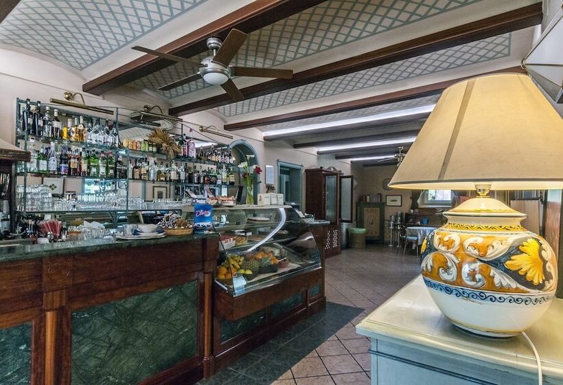 בית מלון כפרי Kursaal