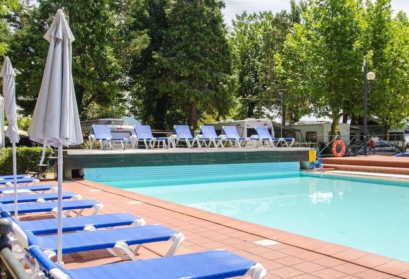 בית מלון כפרי Kursaal