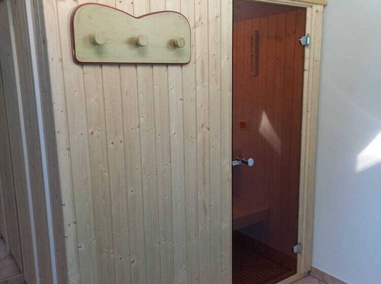 בית מלון כפרי Kursaal