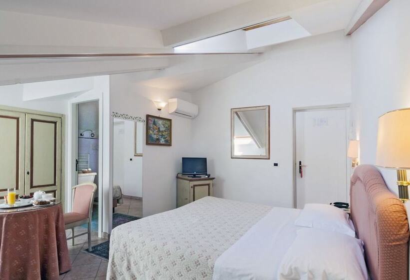 בית מלון כפרי Kursaal