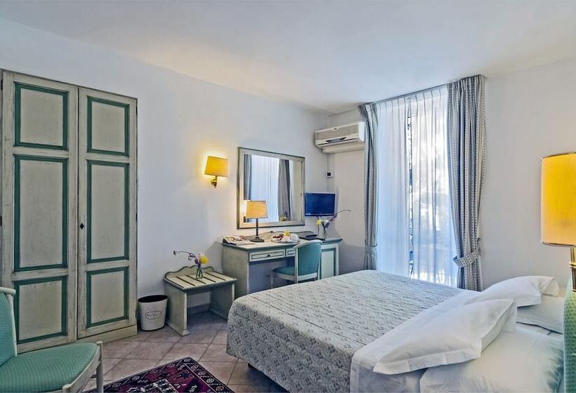 בית מלון כפרי Kursaal