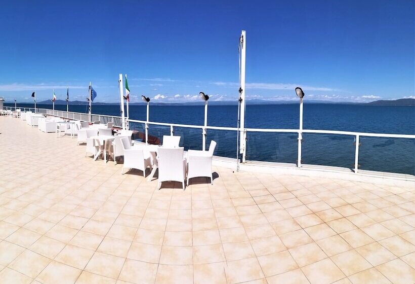 酒店 La Caletta