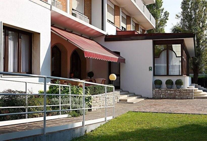 فندق La Meridiana