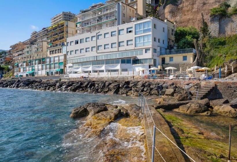 호텔 La Perla Del Capo