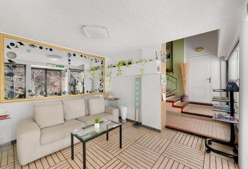 호텔 La Perla Del Capo