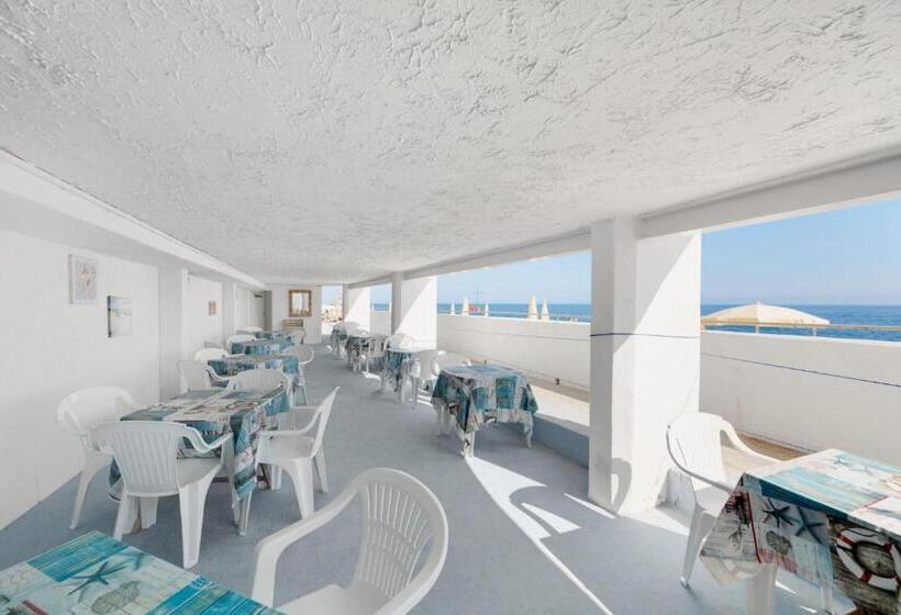 호텔 La Perla Del Capo