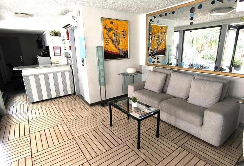 호텔 La Perla Del Capo