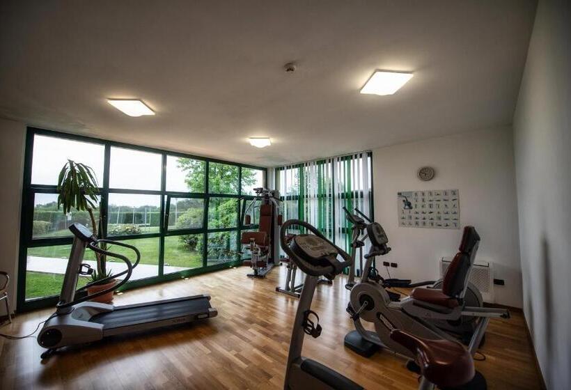 ホテル Lo Scoiattolo Piedmont Bike