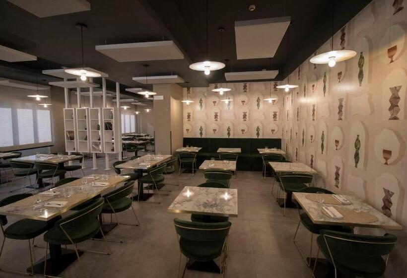 ホテル Lo Scoiattolo Piedmont Bike