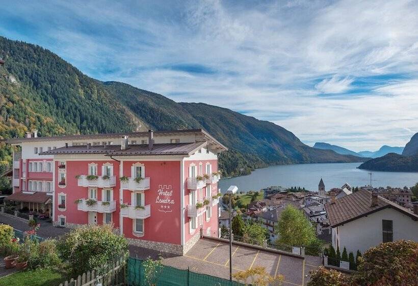 فندق Londra Slow Living Molveno