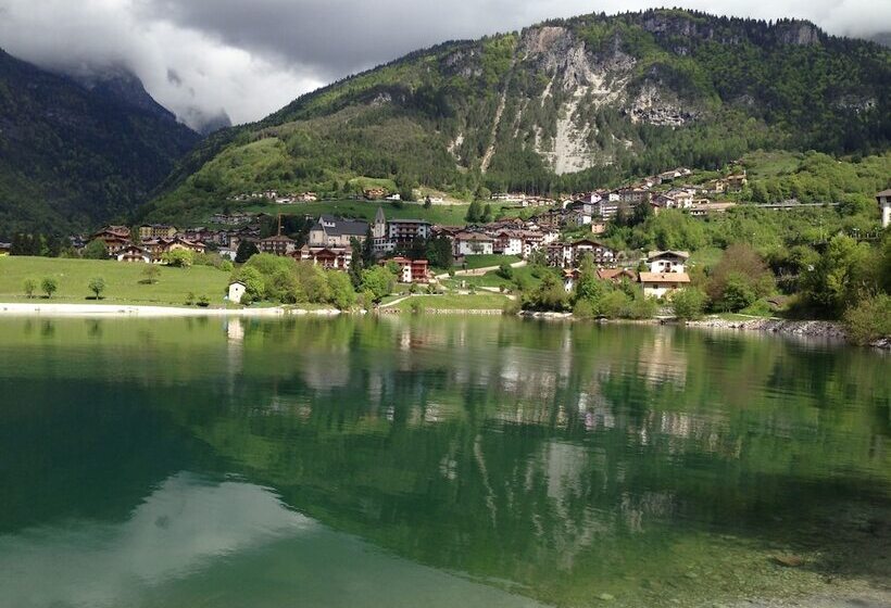 فندق Londra Slow Living Molveno