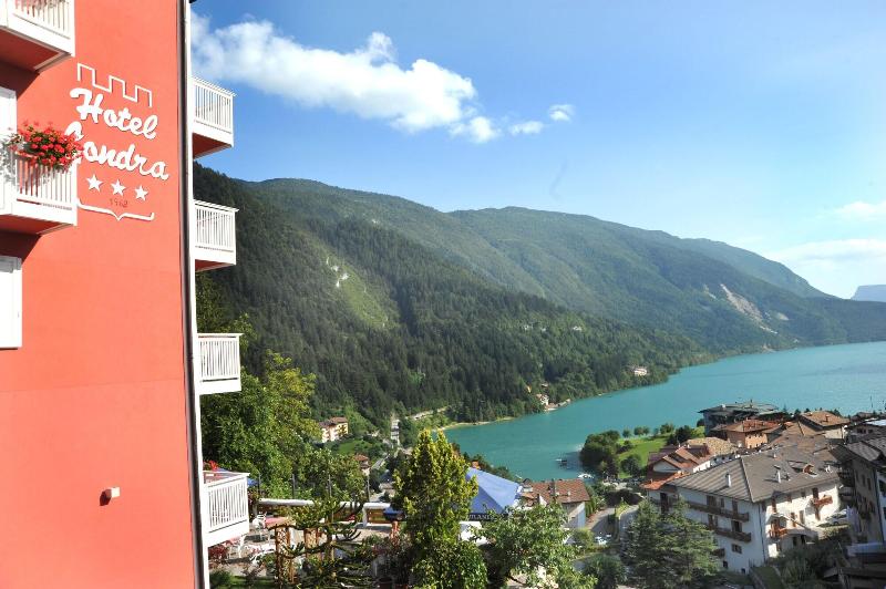 فندق Londra Slow Living Molveno