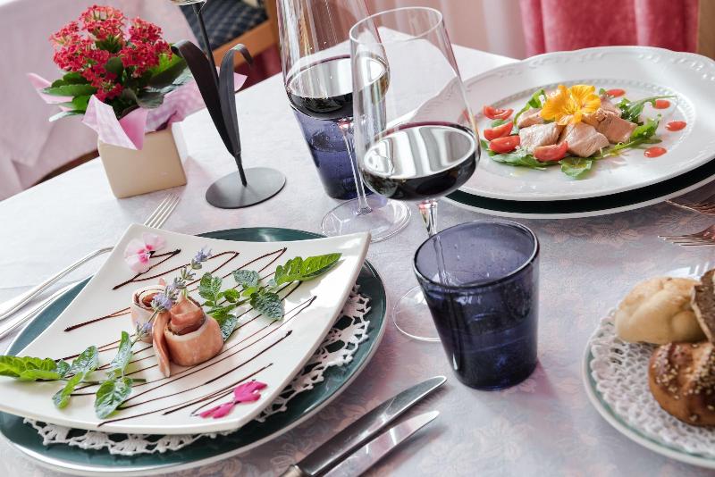 فندق Londra Slow Living Molveno