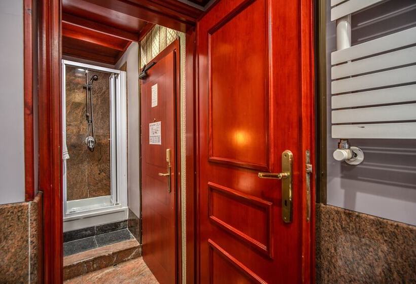 בית מלון כפרי Madison