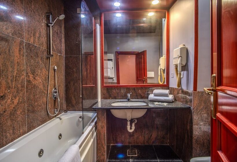 בית מלון כפרי Madison