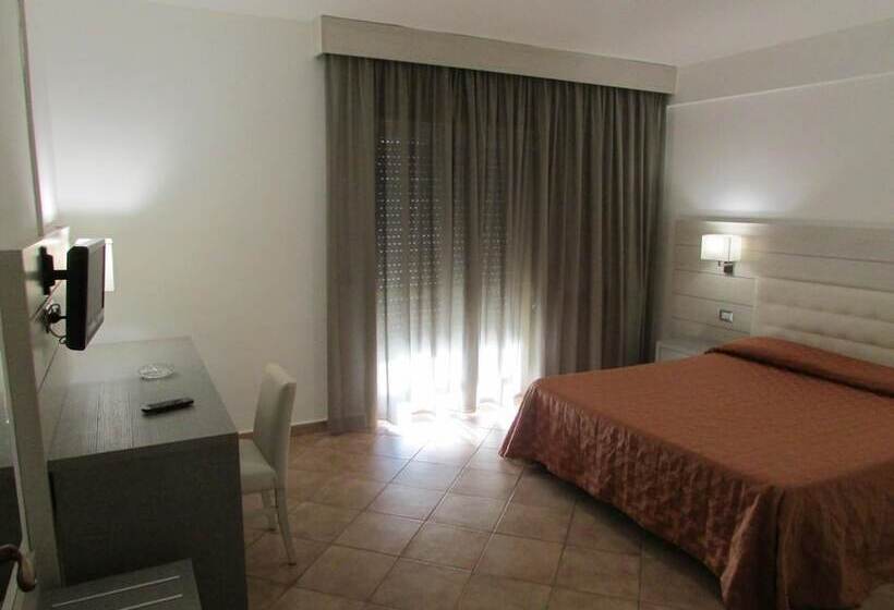 فندق Magnola Palace