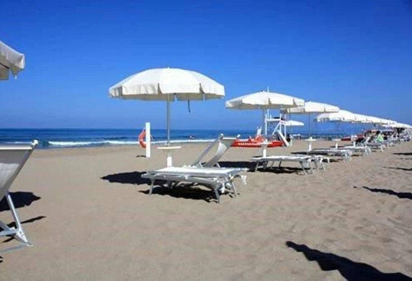 ホテル Mec Paestum