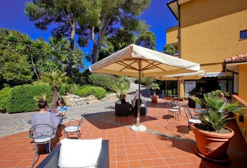 בית מלון כפרי Albergo Filippo Ii